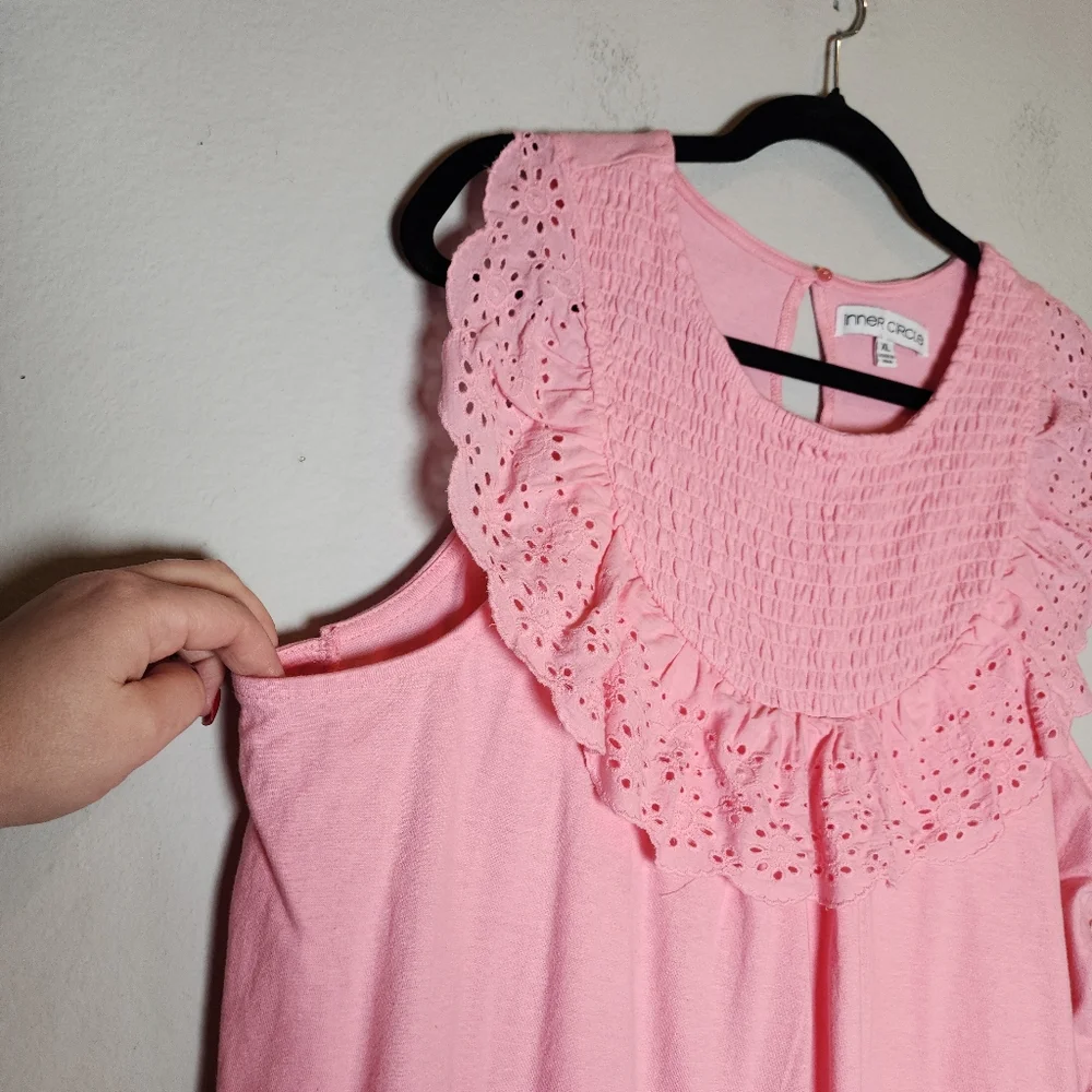 NWT Inner Circle 100% Cotton Pink Smocked Eyelet Sleeveless Top Size XL - Picture 8 of 15